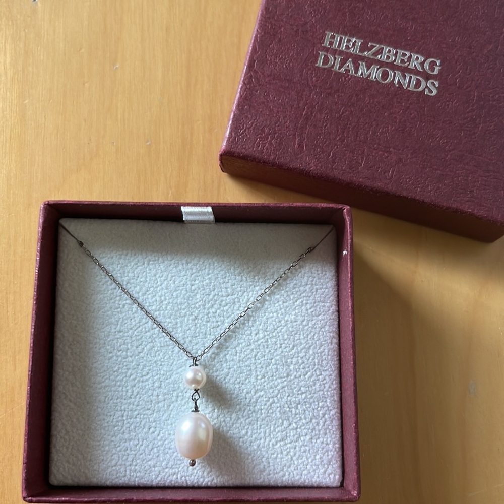 HELZBERG DIAMONDS - sterling silver pearl pendant necklace